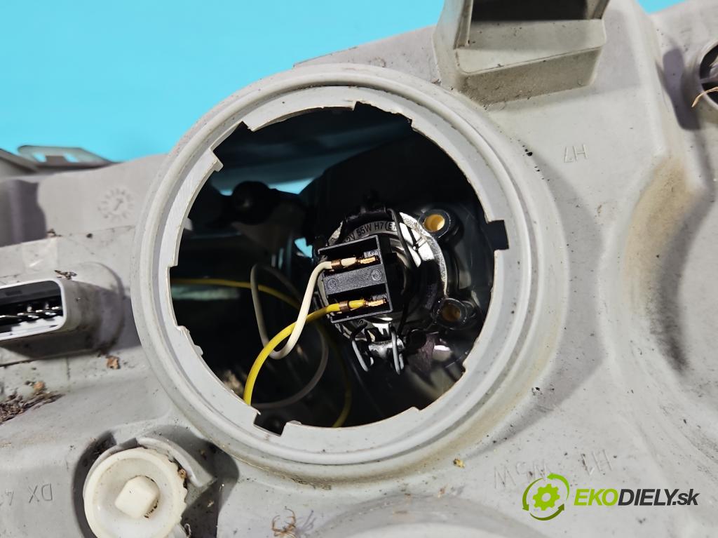 Opel Movano II 2003-2010 2.5 cdti 99 HP manual 73 kW 2463 cm3 5- Reflektor: pravý 8200163518E (Svetlo predné pravé)