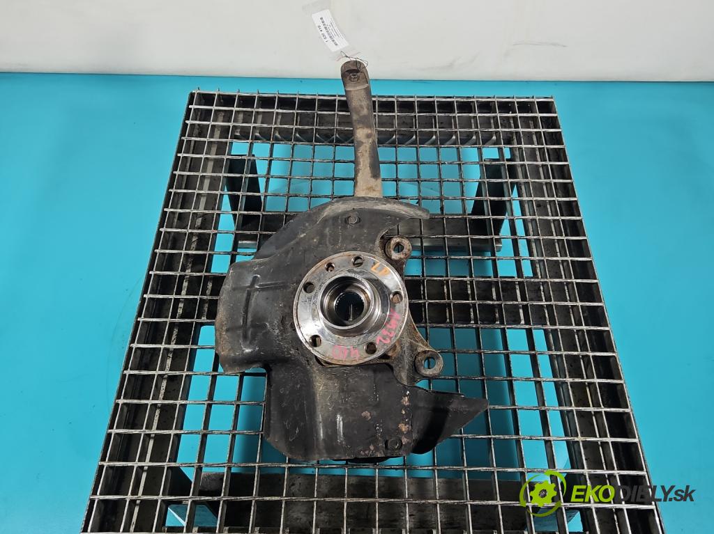 Alfa romeo 159 1.9 JTS 160 hp manual 118 kW 1859 cm3 4- náboj levé  (Náboj kola)