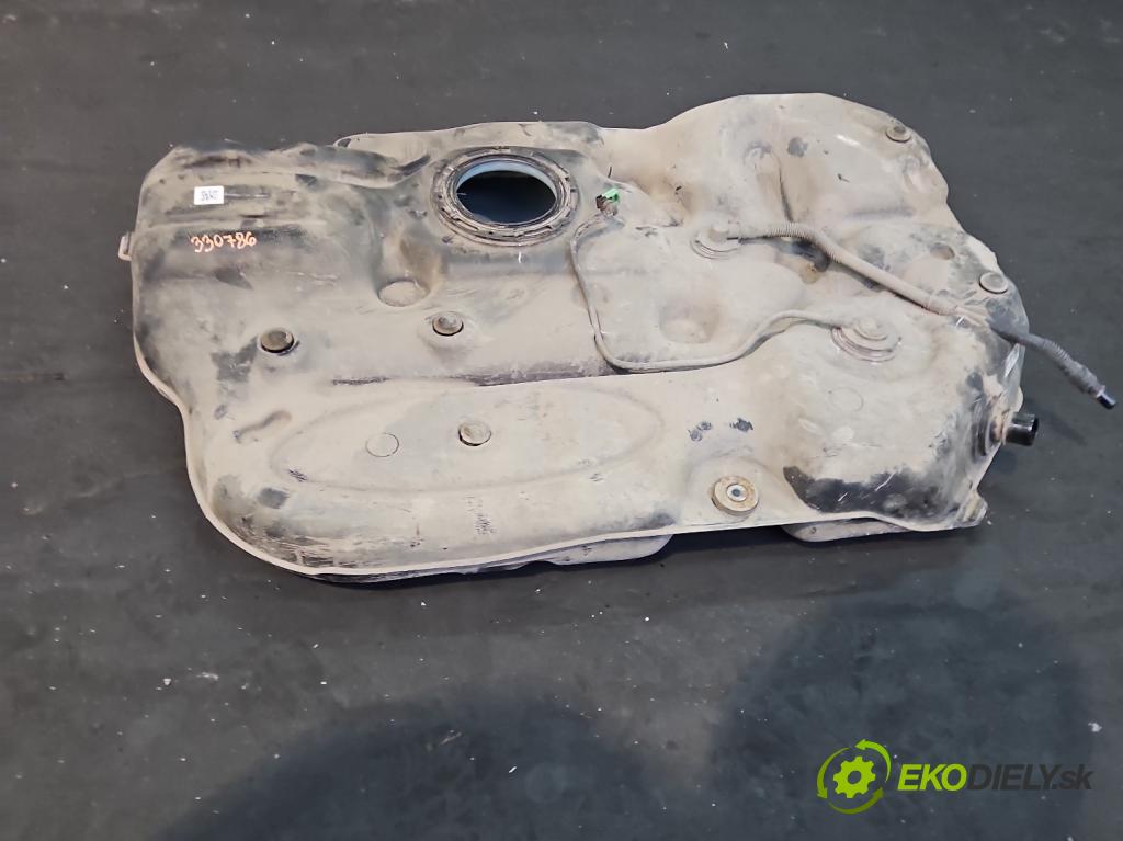 Toyota Rav4 V 2018- 2.5 hybrid 178HP: automatic 131 kW 2487 cm3 5- Nádrž: palivo 77111-42131 (Palivová nádrž)