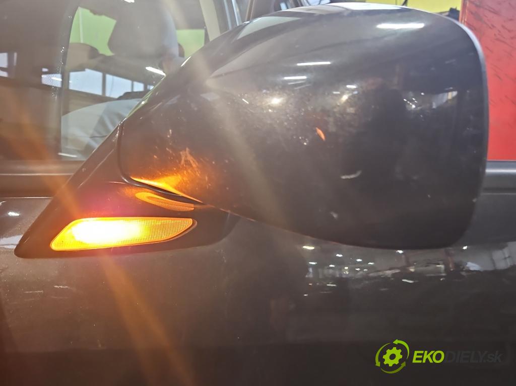 Peugeot 807 2002-2014 2.0 16V 140 HP manual 103 kW 1997 cm3 5- zrkadlo ľavé  (Kľučka dverí ostatné)