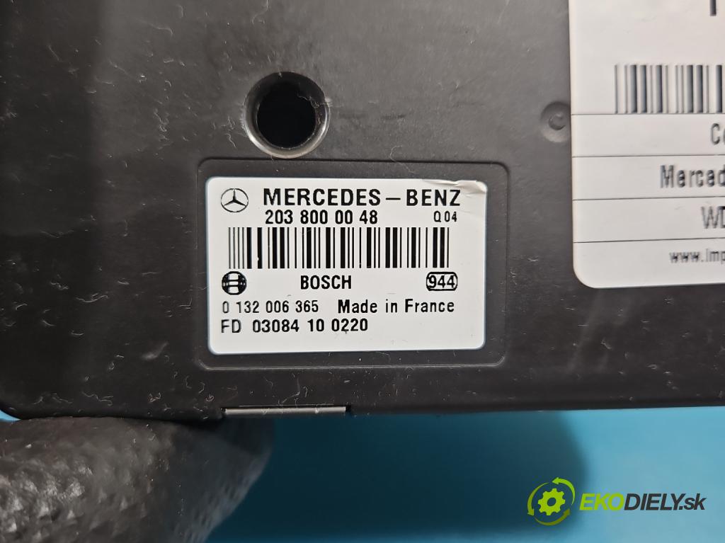 Mercedes E W211 2002-2009 3.2 cdi 204 hp automatic 150 kW 3222 cm3 5- Centrálni: zámek: 2038000048