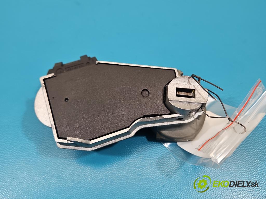 Mercedes E W211 2002-2009 3.2 cdi 204 HP automatic 150 kW 3222 cm3 5- Blokáda: řízení: A2034621130 (Riadenie ostatné)