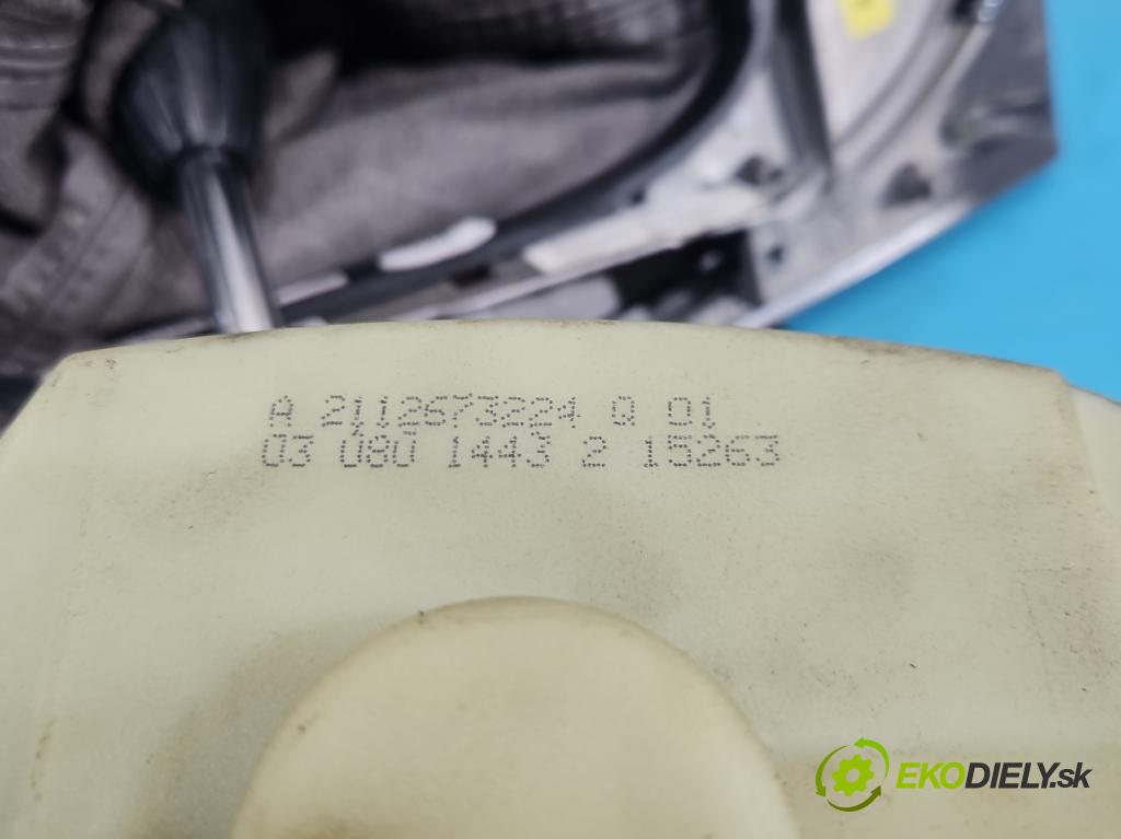 Mercedes E W211 2002-2009 3.2 cdi (648961) 204 HP automatic 150 kW 3222 cm3 5- Páka: Změny: stupeň,rýchlosť A2112673224 (Rýchlostná páka (kulisa))