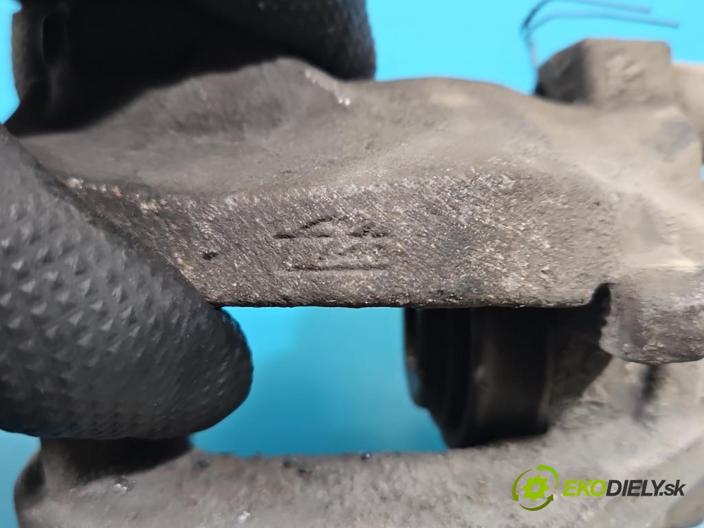 Mercedes E W211 2002-2009 3.2 cdi 204 HP automatic 150 kW 3222 cm3 5- brzdič zadné ľavý  (Kľučka dverí ostatné)