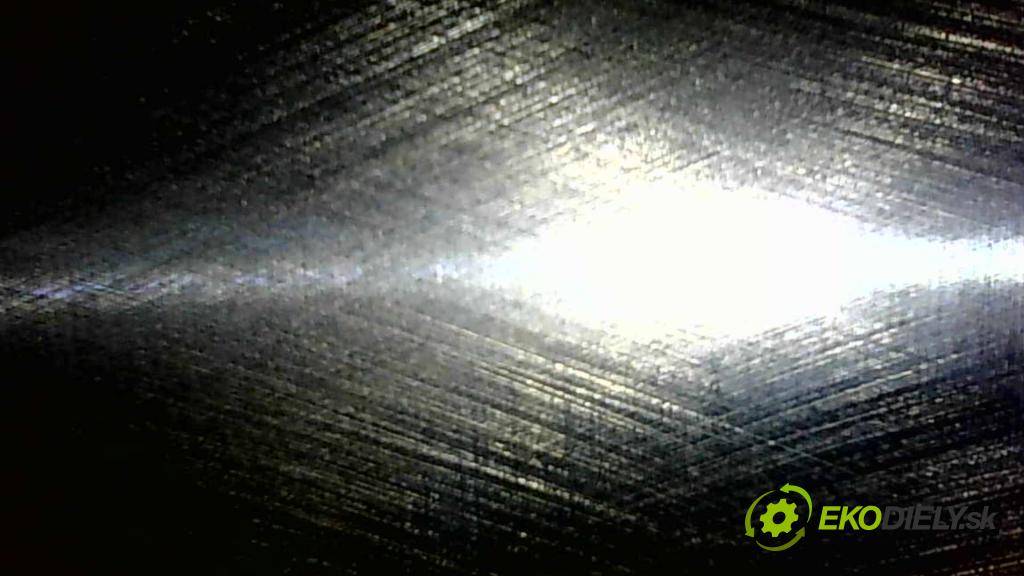 Ford Focus Mk3 2010-2018 1.6 16v 105 HP manual 77 kW 1596 cm3 5- motor benzín: IQDB