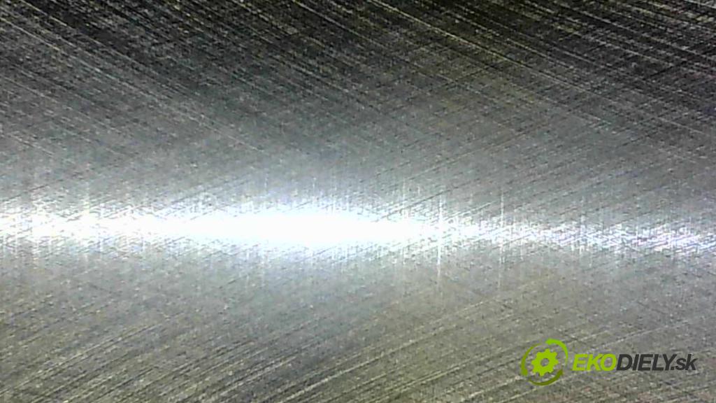 Ford Focus Mk3 2010-2018 1.6 16v 105 HP manual 77 kW 1596 cm3 5- motor benzín: IQDB