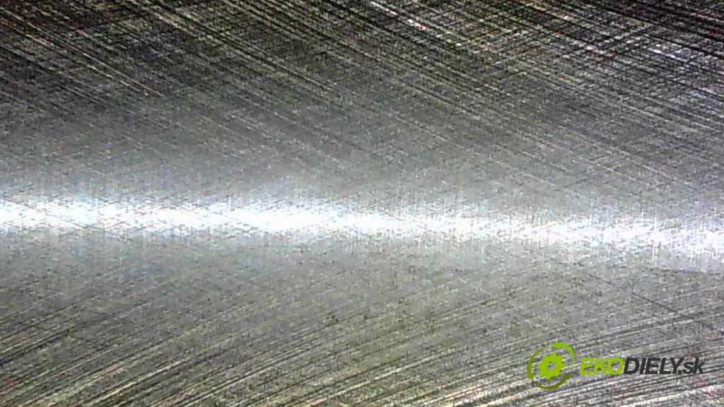 Ford Focus Mk3 2010-2018 1.6 16v 105 HP manual 77 kW 1596 cm3 5- motor benzín: IQDB