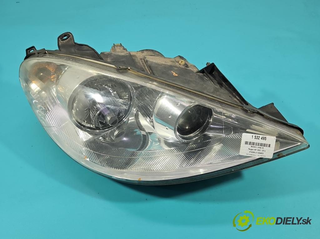 Peugeot 807 2002-2014 2.0 16V 140 HP manual 103 kW 1997 cm3 5- Reflektor: pravý  (Svetlo predné pravé)