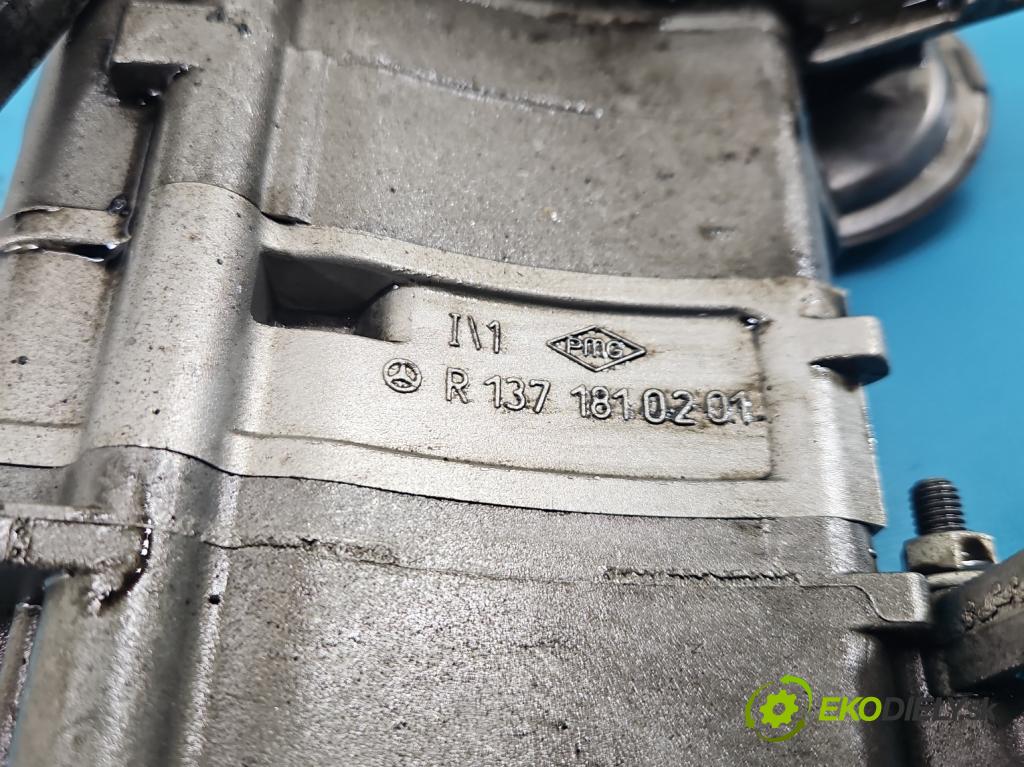 Mercedes E W211 2002-2009 3.2 cdi (648961) 204 HP automatic 150 kW 3222 cm3 5- čerpadlo oleja: R1371810201 (Olejová pumpa)