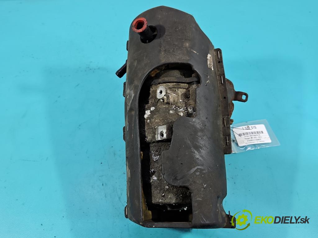 Peugeot 807 2002-2014 2.0 16V 140 HP manual 103 kW 1997 cm3 5- čerpadlo posilovač A5095964F (Servočerpadlo)