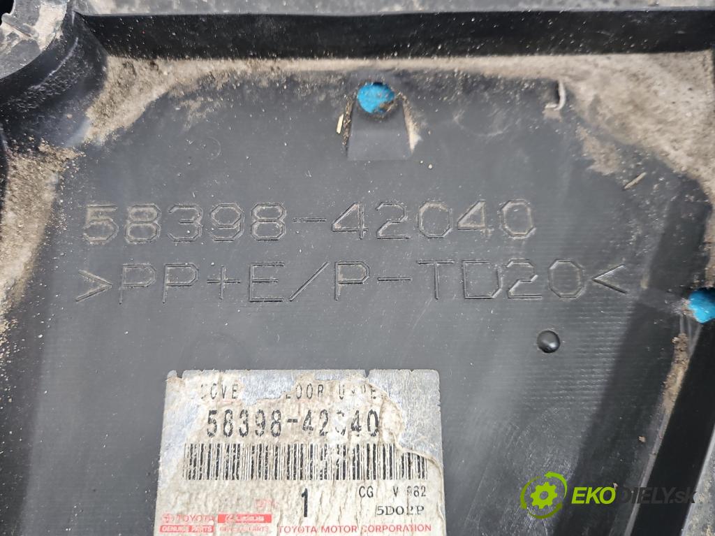 Toyota Rav4 V 2018- 2.5 hybrid 178KM automatic 131 kW 2487 cm3 5- kryt plastová 58398-42040