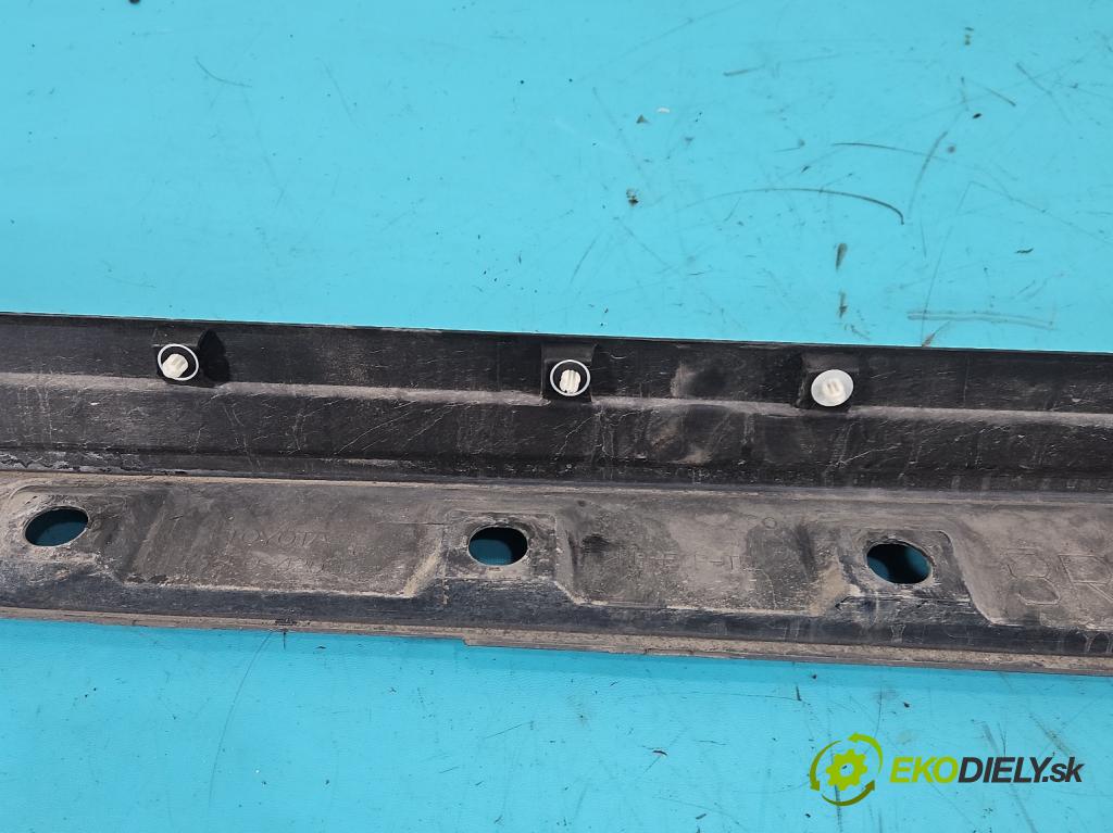 Toyota Rav4 V 2018- 2.5 hybrid 178HP: automatic 131 kW 2487 cm3 5- lišta práh: pravé 75850-42031-00 (Lišta prahová)