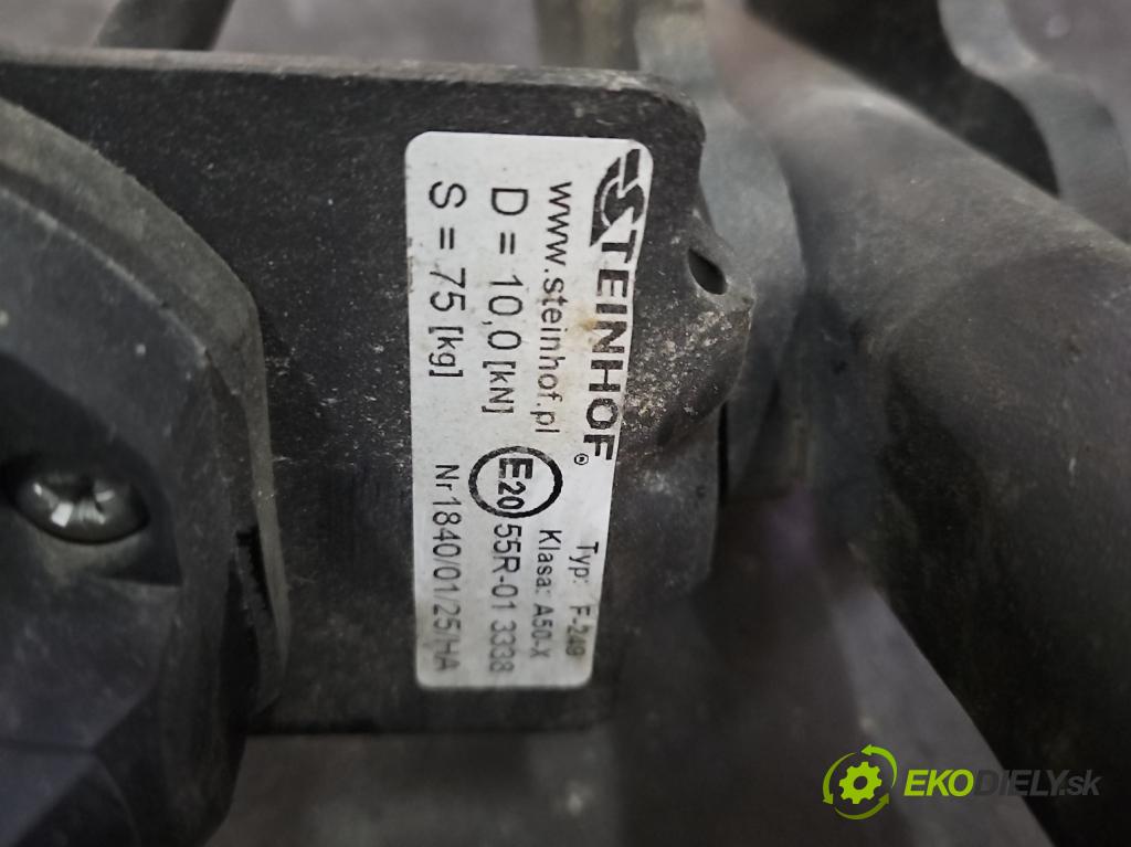 Ford Focus Mk3 2010-2018 1.6 16v 105 hp manual 77 kW 1596 cm3 5- oko tažné  (Tažné zařízení)