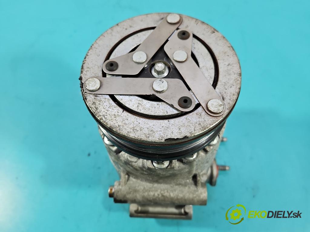 Ford Focus Mk3 2010-2018 1.6 16v 105 HP manual 77 kW 1596 cm3 5- Kompresor: klimatizácie AV61-19D629-CA (Kompresor klimatizácie)