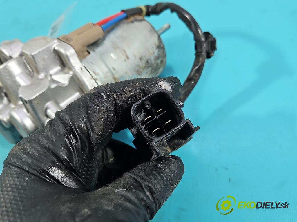 Toyota Rav4 V 2018- 2.5 hybrid 178HP: automatic 131 kW 2487 cm3 5- čerpadlo brzda: 47070-42030 (Posilňovač bŕzd)