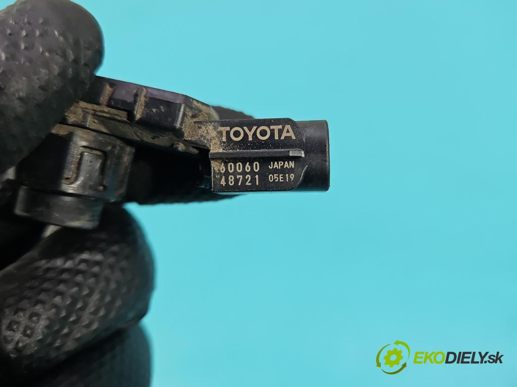 Toyota Rav4 V 2018- 2.5 hybrid 178HP: automatic 131 kW 2487 cm3 5- snímač parkovaní: 60060-48721