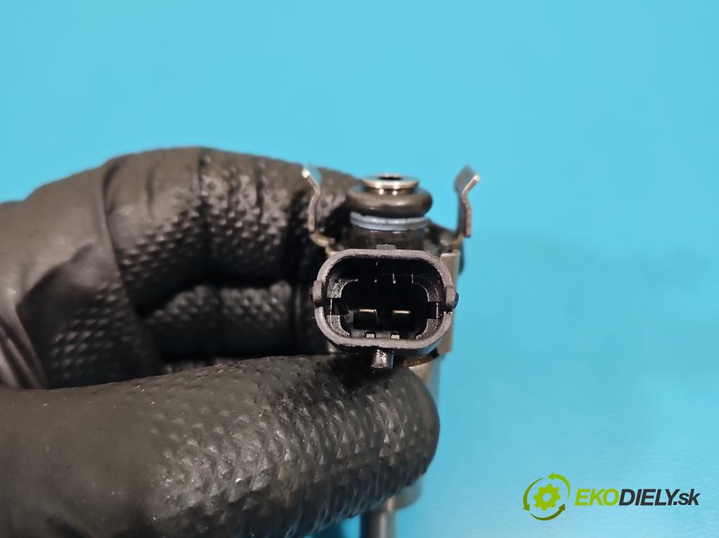 Alfa romeo 159 1.9 JTS 160 HP manual 118 kW 1859 cm3 4- vstrek 0261500022 (Vstrekovač paliva)