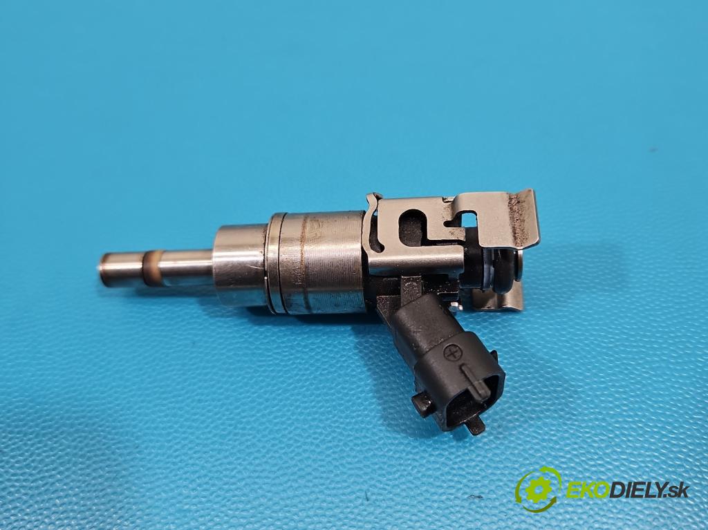 Alfa romeo 159 1.9 JTS 160 HP manual 118 kW 1859 cm3 4- vstrek 0261500022 (Vstrekovač paliva)