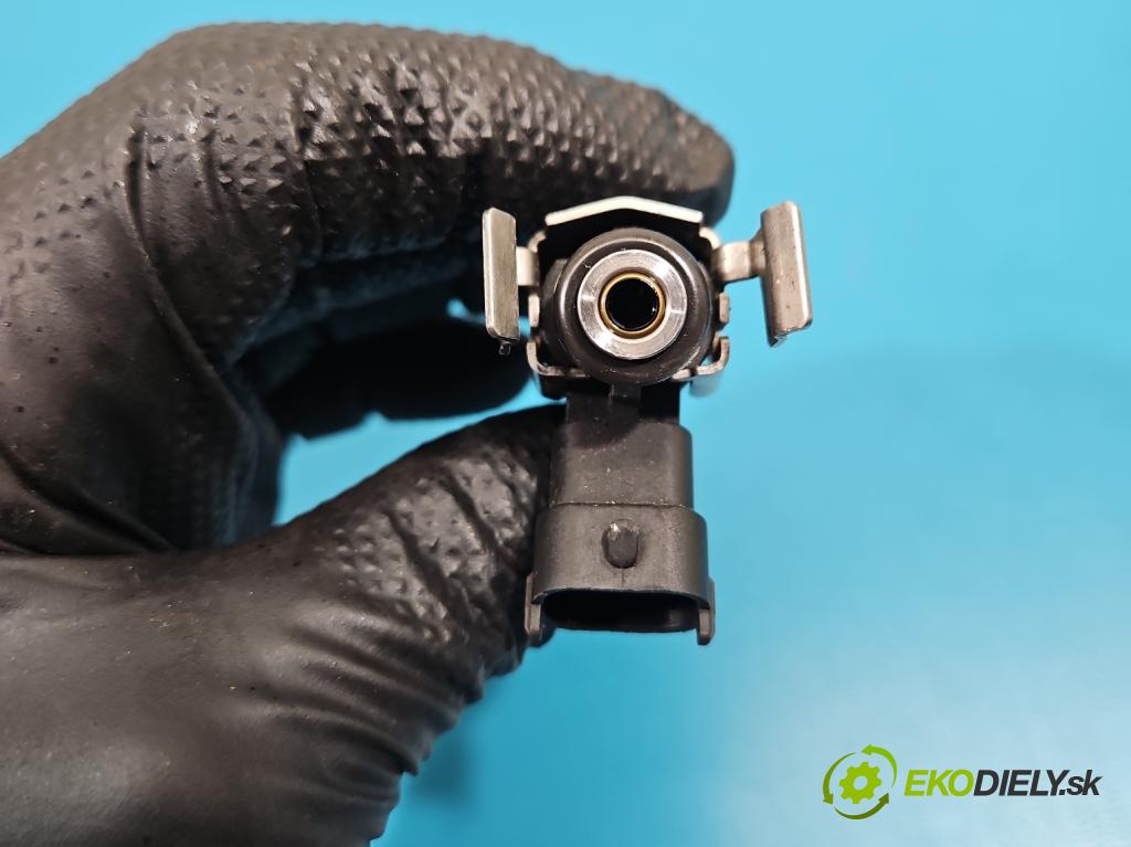 Alfa romeo 159 1.9 JTS 160 HP manual 118 kW 1859 cm3 4- vstrek 0261500022 (Vstrekovač paliva)