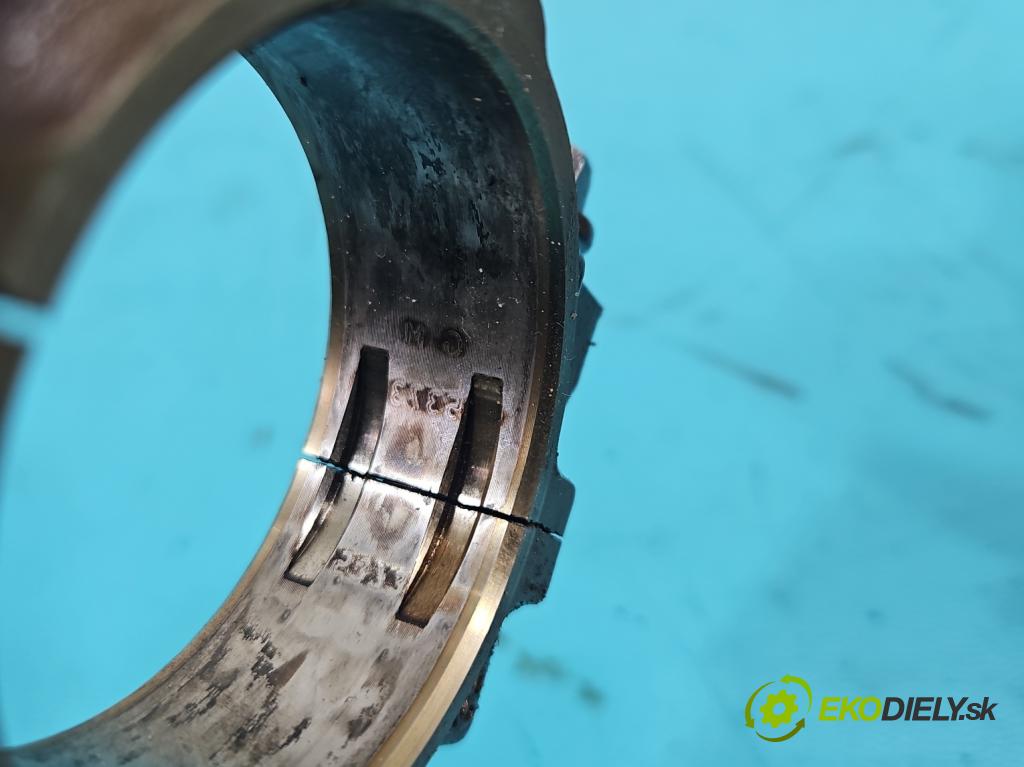 Alfa romeo 159 1.9 JTS 160 HP manual 118 kW 1859 cm3 4- piest (Piest)