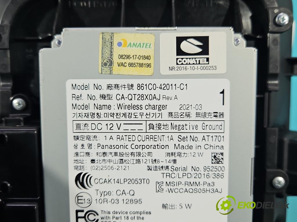 Toyota Rav4 V 2018- 2.5 hybrid 178KM automatic 131 kW 2487 cm3 5- Nabíječka 861C0-42011-C1