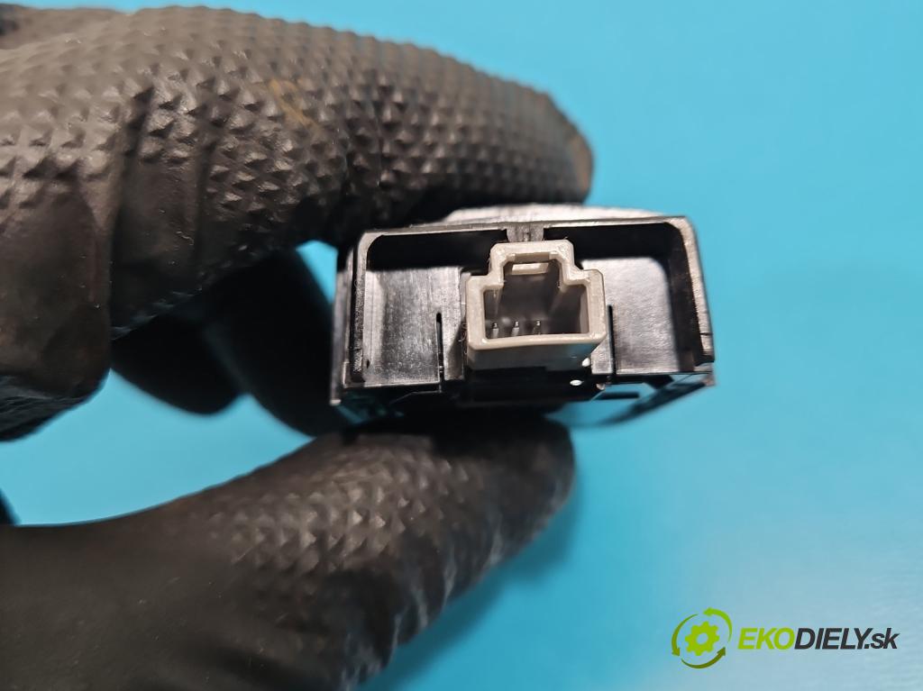 Toyota Rav4 V 2018- 2.5 hybrid 178HP: automatic 131 kW 2487 cm3 5- snímač déšť: 89941-30040 (Snímač dažďa)