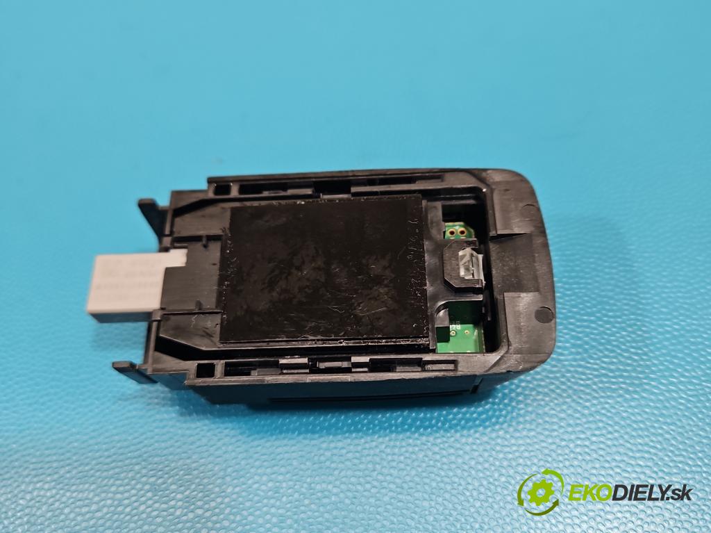 Toyota Rav4 V 2018- 2.5 hybrid 178HP: automatic 131 kW 2487 cm3 5- snímač déšť: 89941-30040 (Snímač dažďa)