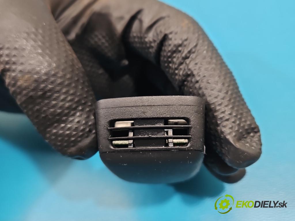 Toyota Rav4 V 2018- 2.5 hybrid 178HP: automatic 131 kW 2487 cm3 5- snímač déšť: 89941-30040 (Snímač dažďa)