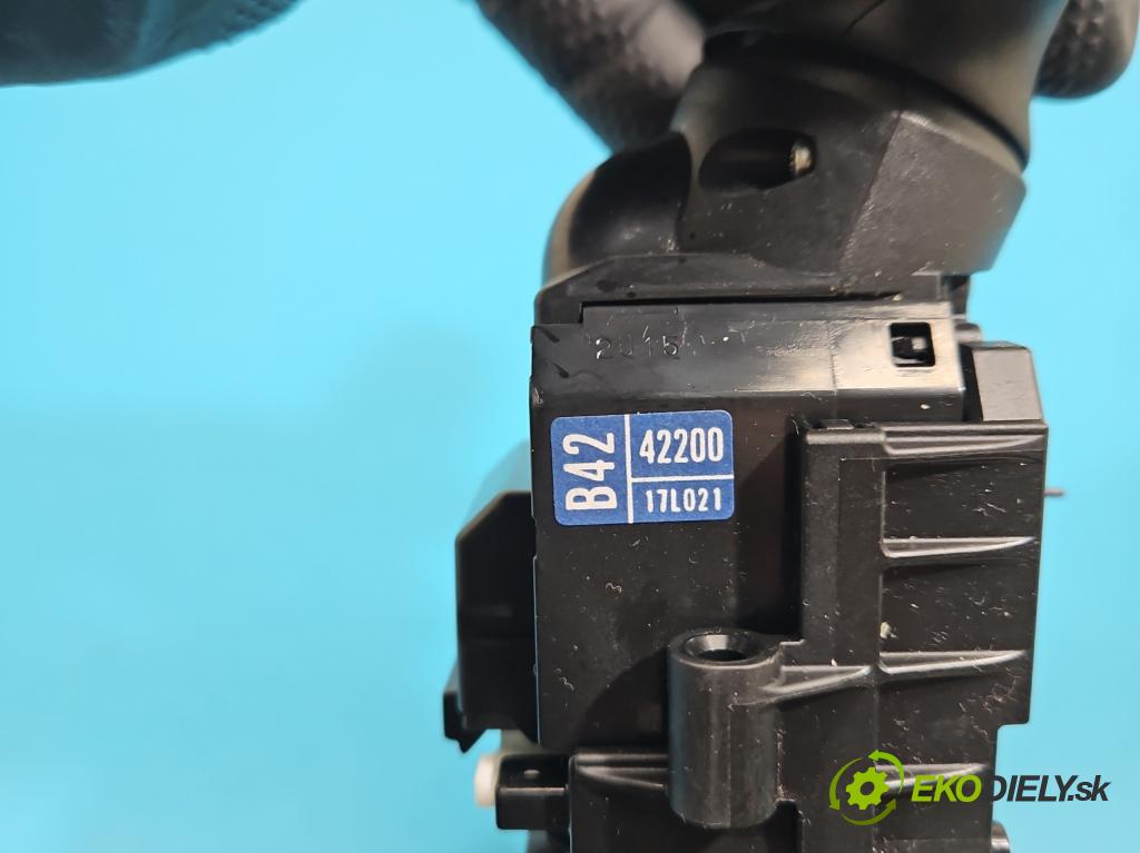 Toyota Rav4 V 2018- 2.5 hybrid 178HP: automatic 131 kW 2487 cm3 5- prepínač komplex: 42200-17L021 (Prepínacie páčky pod volantom)