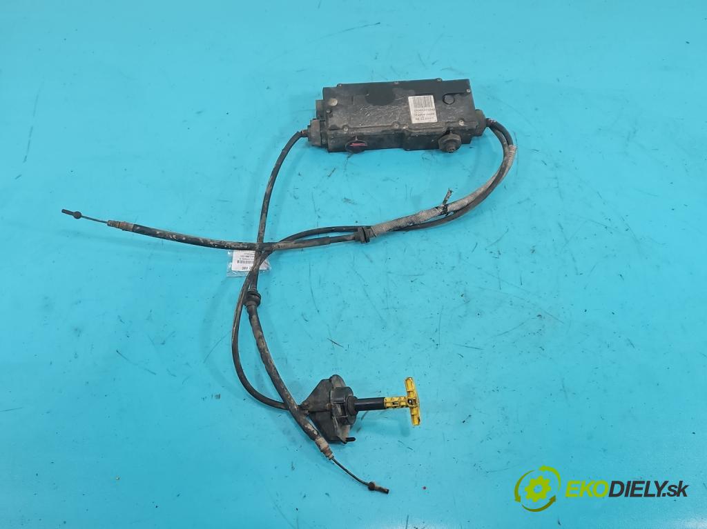 Renault Scenic II 2003-2009 1.9 dci 120 HP manual 88 kW 1870 cm3 5- Brzda manuál: elektrický: 8200418648 (Ručná brzda)