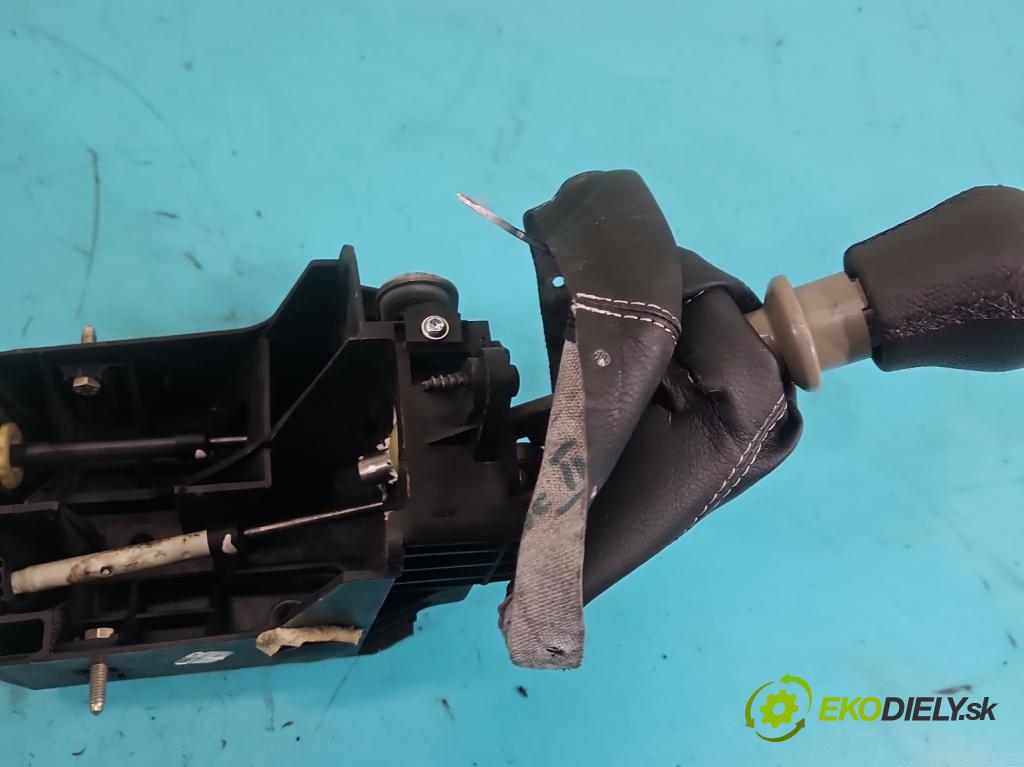 Renault Scenic II 2003-2009 1.9 dci 120 HP manual 88 kW 1870 cm3 5- Páka: Změny: stupeň,rýchlosť  (Rýchlostná páka (kulisa))