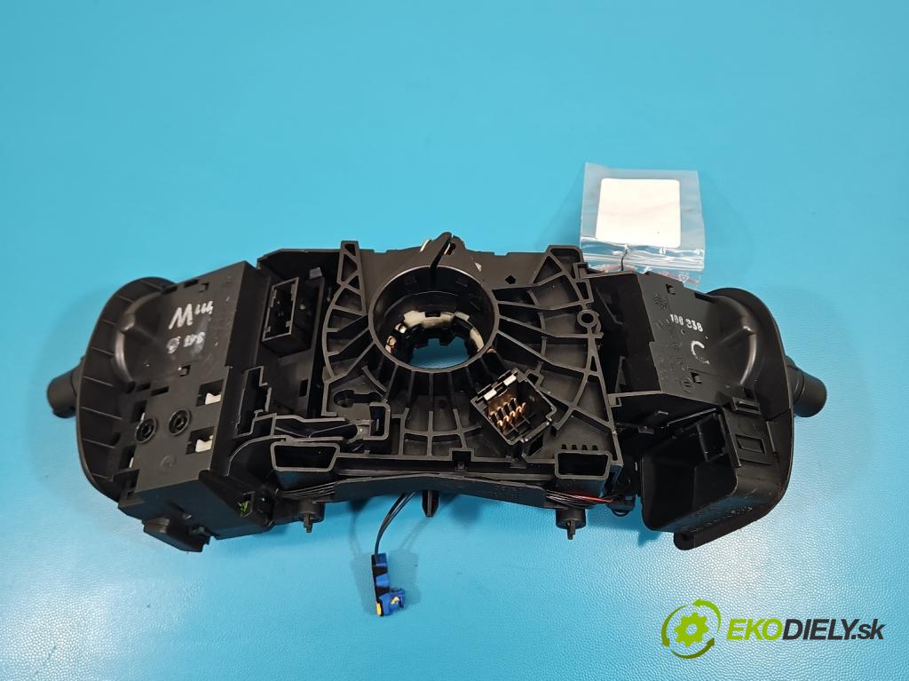 Renault Scenic II 2003-2009 1.9 dci 120 HP manual 88 kW 1870 cm3 5- prepínač komplex: 820012772709 (Prepínacie páčky pod volantom)