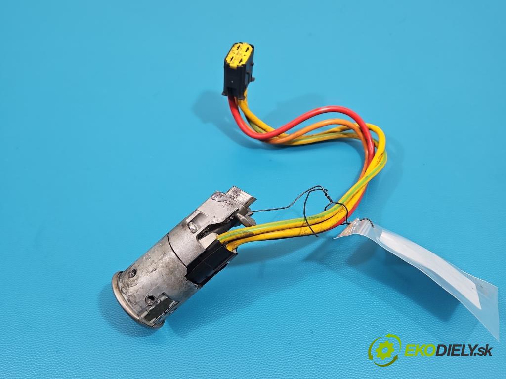 Renault Megane I 1995-2003 1.4 16V 95 HP manual 70 kW 1390 cm3 5- Spínačka  (Spínacia skrinka)