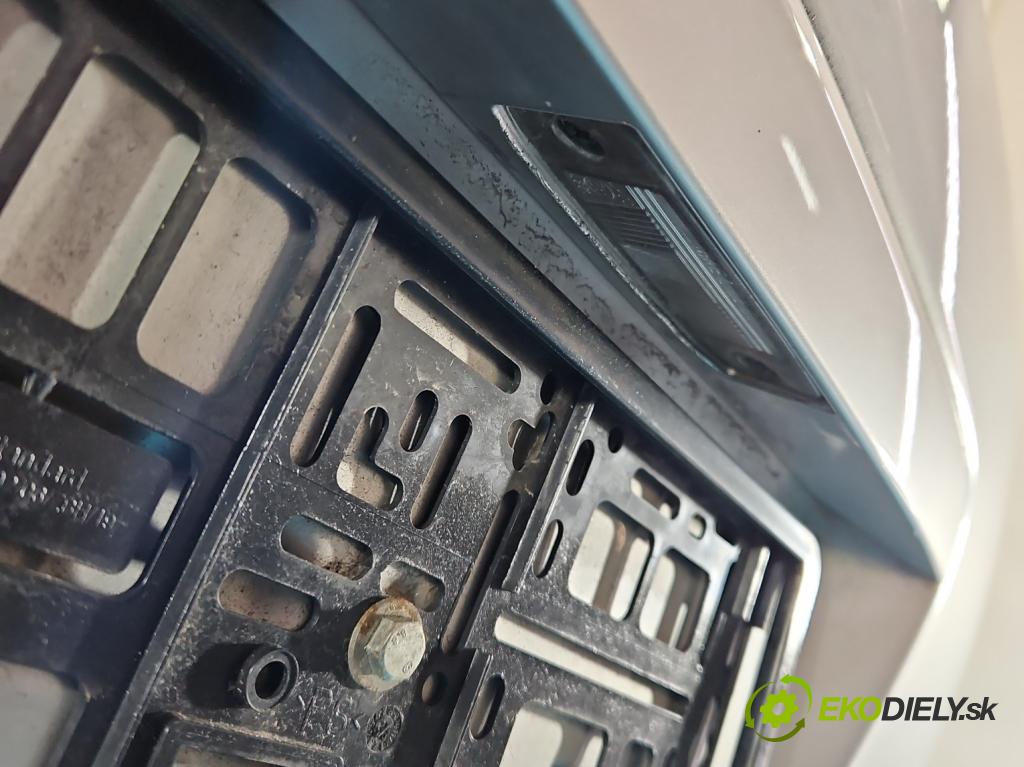 Kia Ceed I 2006-2012 1.4 16v 109 hp manual 80 kW 1396 cm3 5- zadní kufrové dveře  (Zadní kapota (kufr))