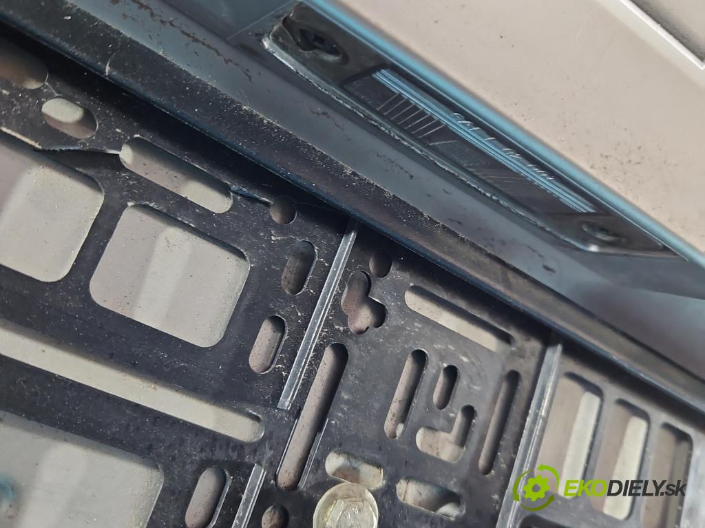 Kia Ceed I 2006-2012 1.4 16v 109 hp manual 80 kW 1396 cm3 5- zadní kufrové dveře  (Zadní kapota (kufr))