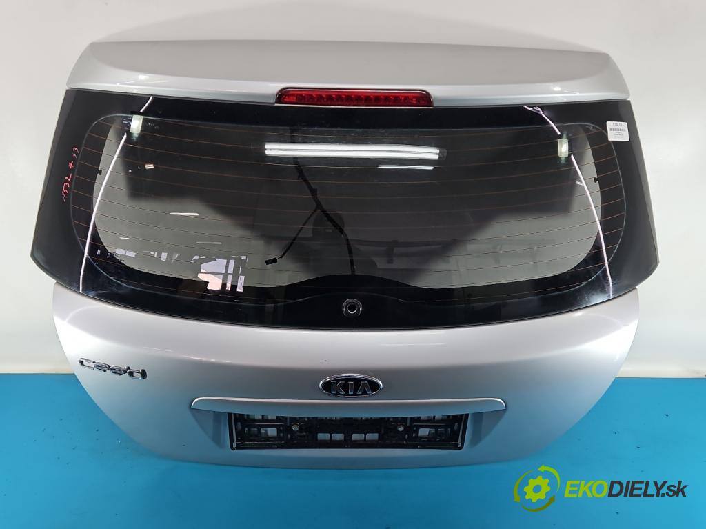 Kia Ceed I 2006-2012 1.4 16v 109 hp manual 80 kW 1396 cm3 5- zadní kufrové dveře  (Zadní kapota (kufr))