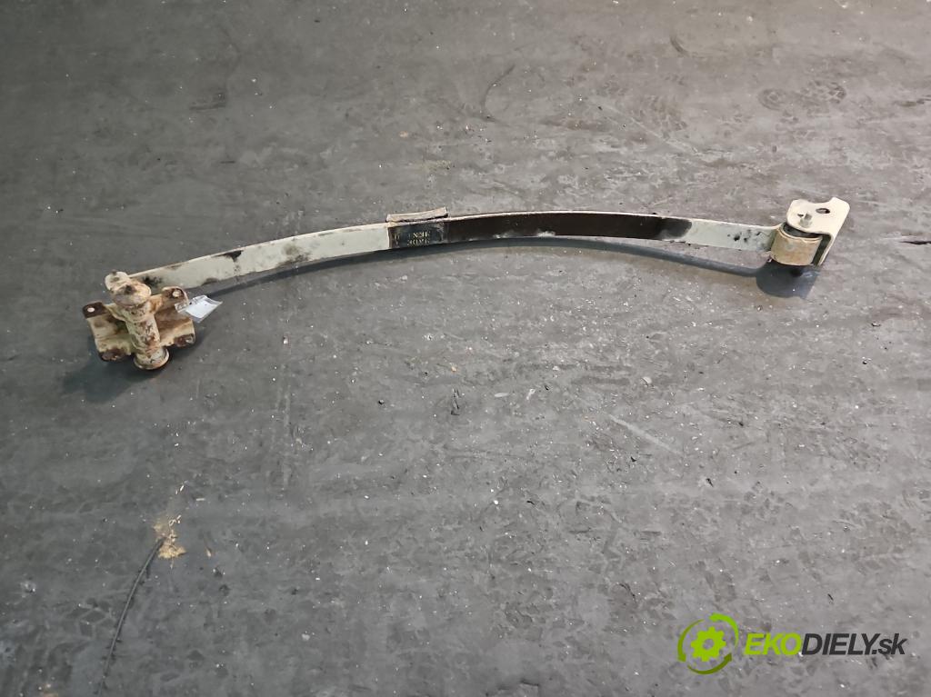 Chrysler Voyager IV 2000-2007 2.8 CRD 150 hp automatic 110 kW 2776 cm3 5- listová pero zadní