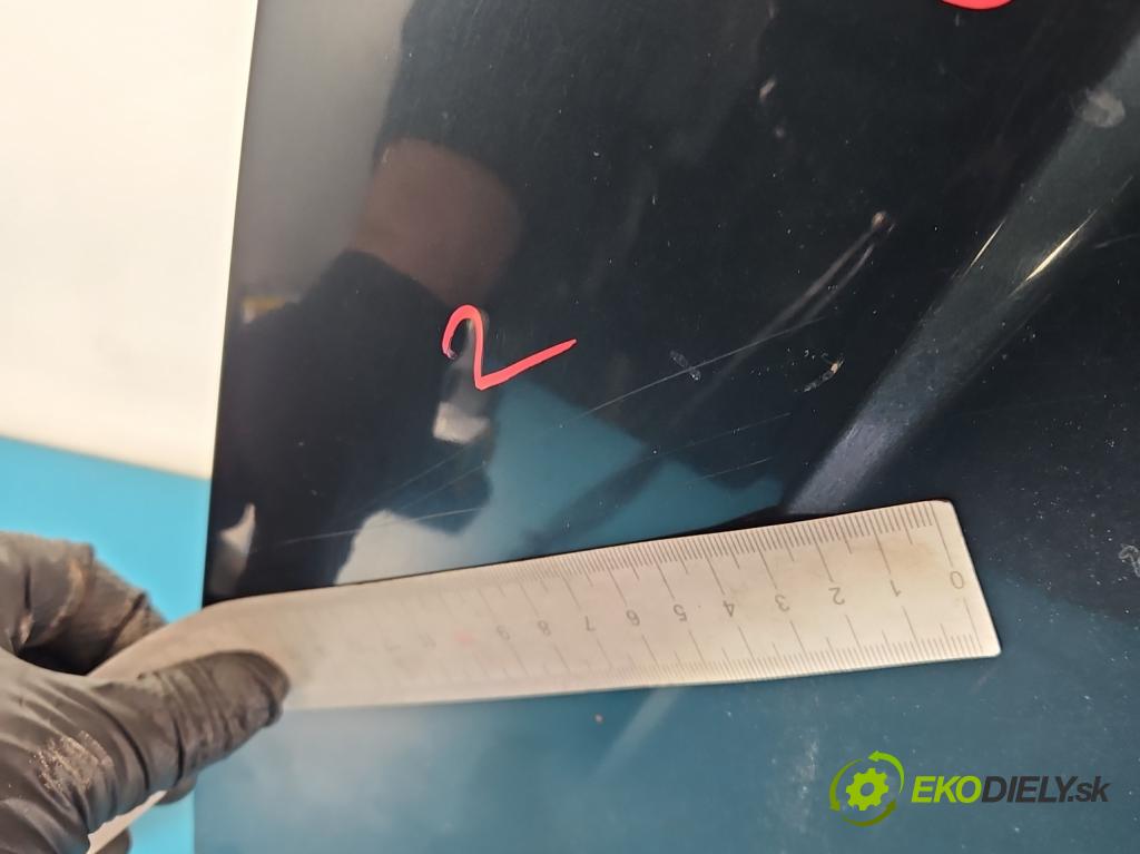 Chrysler Voyager IV 2000-2007 2.8 CRD 150 hp automatic 110 kW 2776 cm3 5- kapota přední