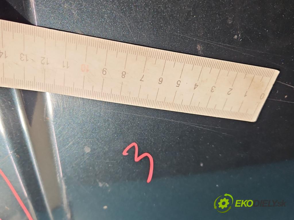 Chrysler Voyager IV 2000-2007 2.8 CRD 150 hp automatic 110 kW 2776 cm3 5- kapota přední