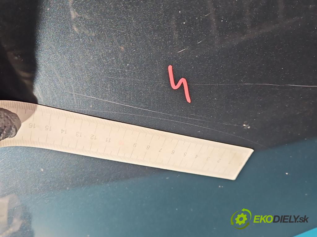 Chrysler Voyager IV 2000-2007 2.8 CRD 150 hp automatic 110 kW 2776 cm3 5- kapota přední