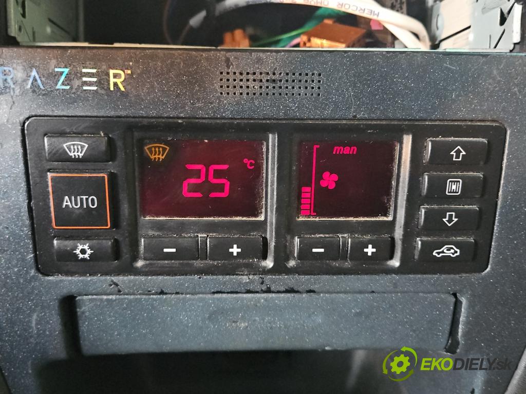 Audi A3 8L 1996-2003 1.8 20v 125 HP manual 92 kW 1781 cm3 3- panel kúrenia 8L0820043B