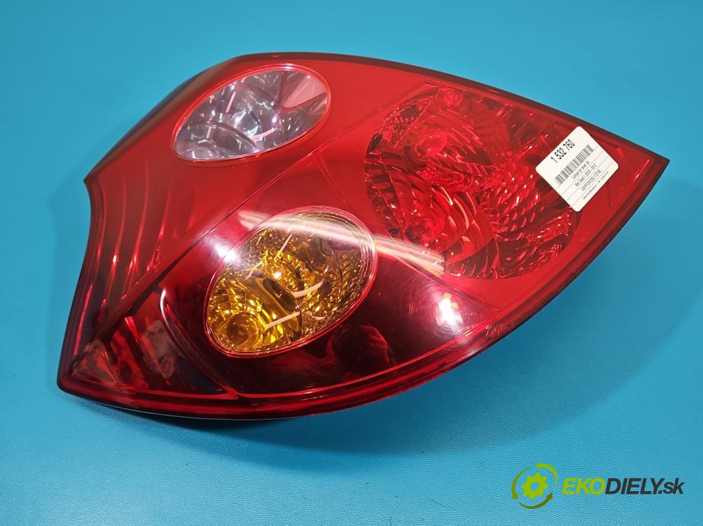Kia Ceed I 2006-2012 1.4 16v 109 HP manual 80 kW 1396 cm3 5- svetlo / reflektor zadné ľavé 92401-1H0 (Kľučka dverí ostatné)