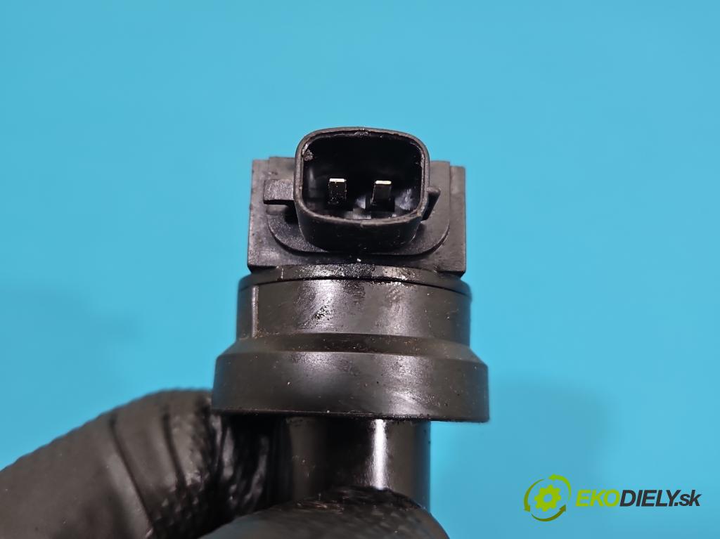 Kia Ceed I 2006-2012 1.4 16v 109 HP manual 80 kW 1396 cm3 5- cievka zapaľovacia 27301-2B000 (Zapaľovacia cievka)