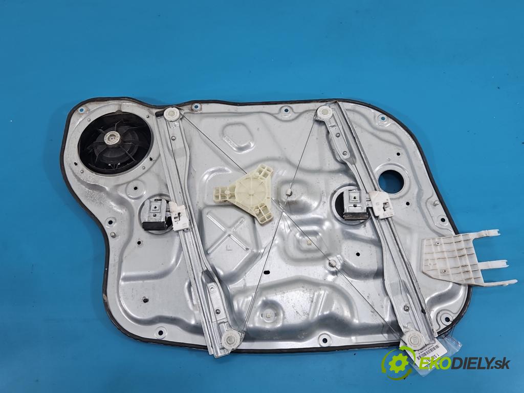 Kia Ceed I 2006-2012 1.4 16v 109 HP manual 80 kW 1396 cm3 5- mechanizmus okna predné pravý 402054D