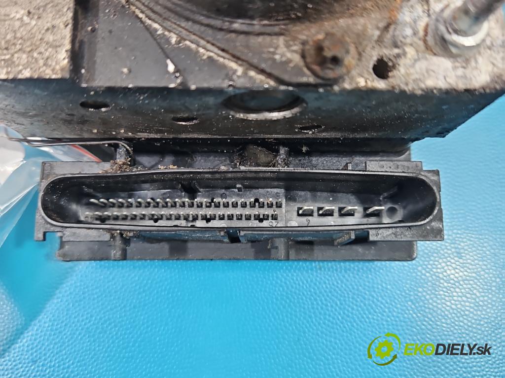 Kia Ceed I 2006-2012 1.4 16v 109 HP manual 80 kW 1396 cm3 5- čerpadlo abs 0265950938 (Pumpa ABS)