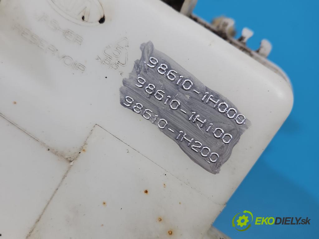 Kia Ceed I 2006-2012 1.4 16v 109 hp manual 80 kW 1396 cm3 5- nádržka tekutina: ostřikovačů 98610-1H000