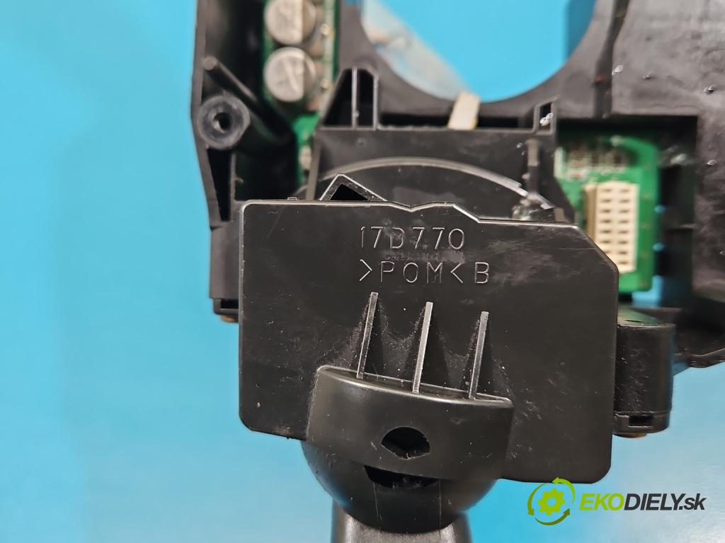 Volvo V50 2.4 20v 170 HP manual 125 kW 2435 cm3 5- prepínač komplex: 30710344 (Prepínacie páčky pod volantom)