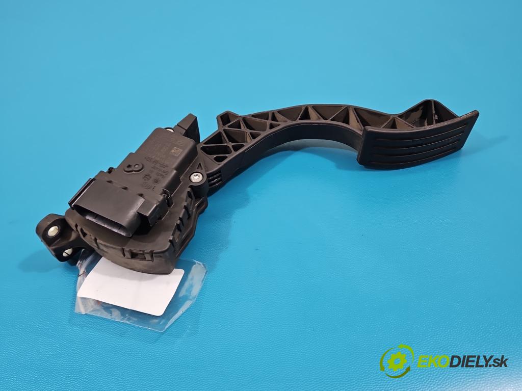 Volvo V50 2.4 20v 170 hp manual 125 kW 2435 cm3 5- pedal plyn: potenciometr: 4M51-9F836-AH