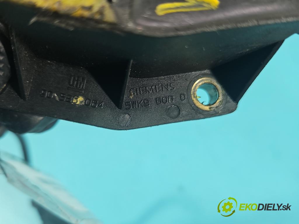 Opel Astra II 1998-2009 1.8 16V 116 HP manual 85 kW 1796 cm3 2- snímač pozícia: válka načasovanie 90536064 (Snímač polohy kľukového hriadeľa)