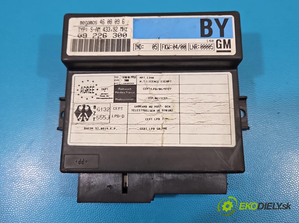 Opel Astra II 1998-2009 1.8 16V 116 HP manual 85 kW 1796 cm3 2- riadiaca jednotka motora 90560476